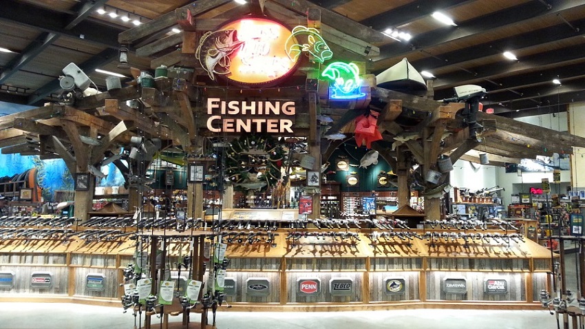 I visted the Bass Pro Shops in San Jose Part 1 Fishing and Outdoors